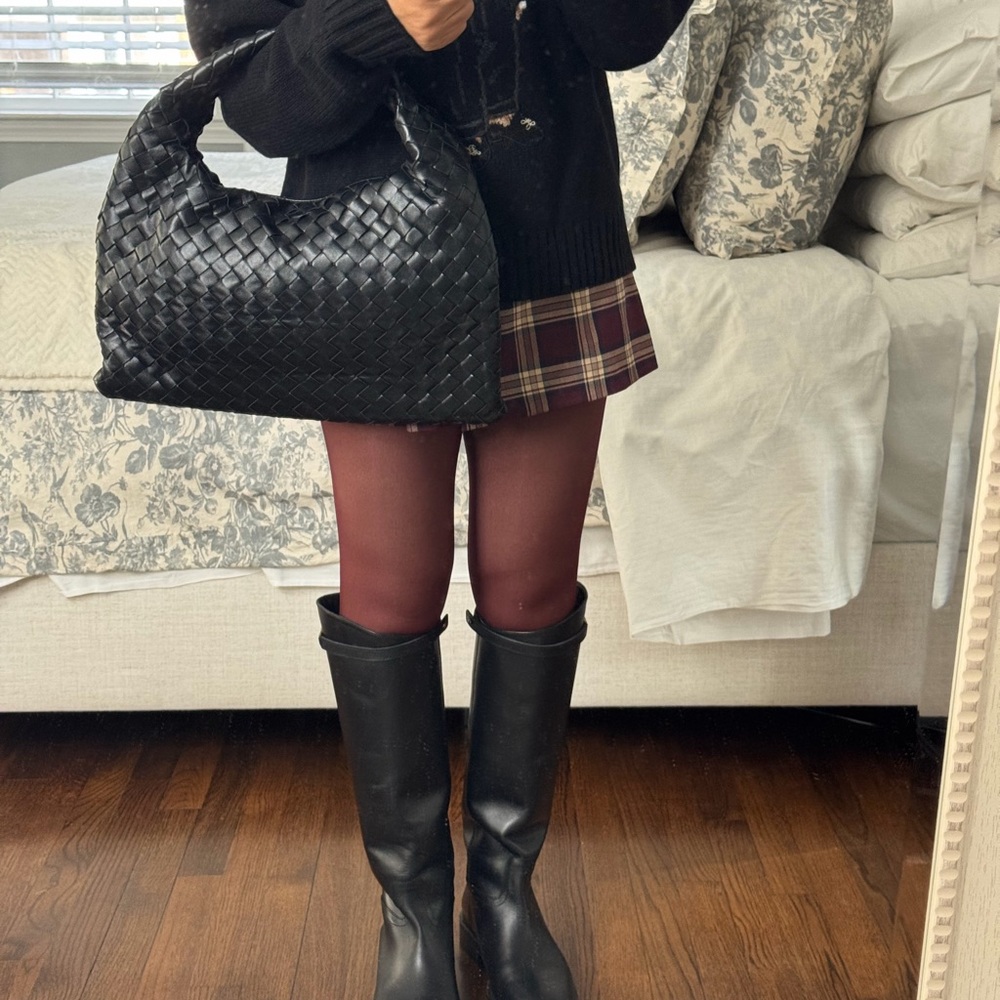 Bottega Veneta Black Intrecciato Leather Hobo Bag